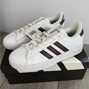 Adidas Women’s Grand Court 2.0 Shoes New